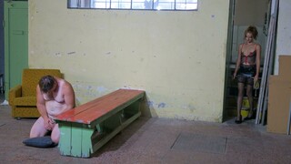 Redhead Gets Owned in BDSM Session - бесплатное порно на GEEZ.TUBE