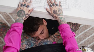  Spanking and Facial for Tiger Lilly - бесплатное порно на GEEZ.TUBE