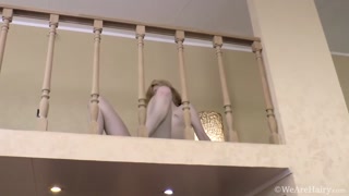 Lingerie Striptease By Aminora On Stairs - бесплатное порно на GEEZ.TUBE