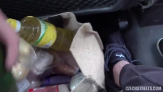 Czech Blonde Anal POV in Car - бесплатное порно на GEEZ.TUBE