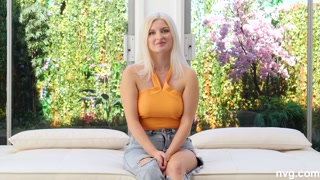 Blowjob Audition with Sarah - бесплатное порно на GEEZ.TUBE