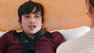 Смотри Teen Helps Older Teacher на GEEZ.TUBE - лучшие видео