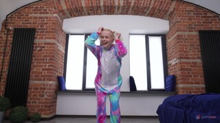 Double Pussy and Deepthroat with Skinny Loli Pop - бесплатное порно на GEEZ.TUBE