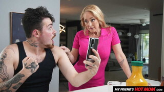 Milf Wendy Raine Enjoys Big Cock - бесплатное порно на GEEZ.TUBE
