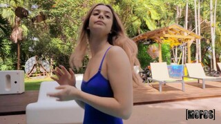 Speed Cum with Footjob - бесплатное порно на GEEZ.TUBE