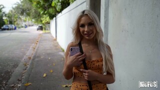 Ass Fingering Carmen's Butt - бесплатное порно на GEEZ.TUBE