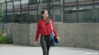 Смотри  Standing Doggystyle with a Latina Cutie  на GEEZ.TUBE - лучшие видео