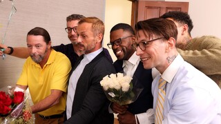 Interracial Gangbang - Shaved Pussy & Big Tits in Action - бесплатное порно на GEEZ.TUBE